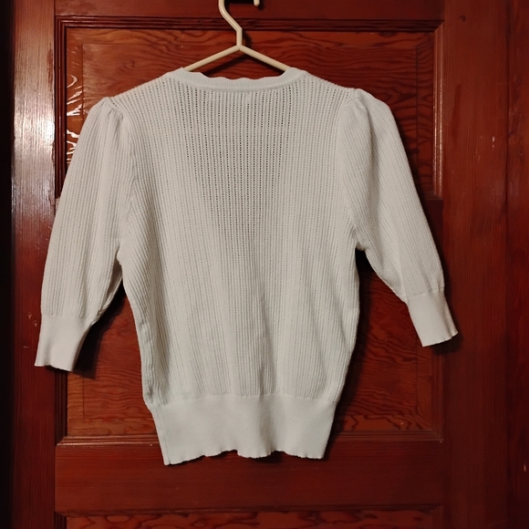 Size Small White Sweater - Picture 3 of 3